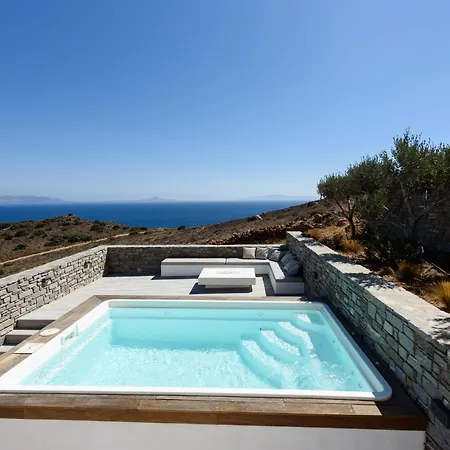 Villa Rising Sun With Sea View & Mini Pool, Near Naousa Molos (Paros)
